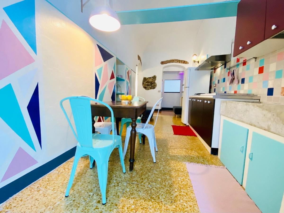 Vivi La Mia Liguria - Casa D'Arte E Vacanze - Big Apartment With Free Parking Финале Лигуре Экстерьер фото