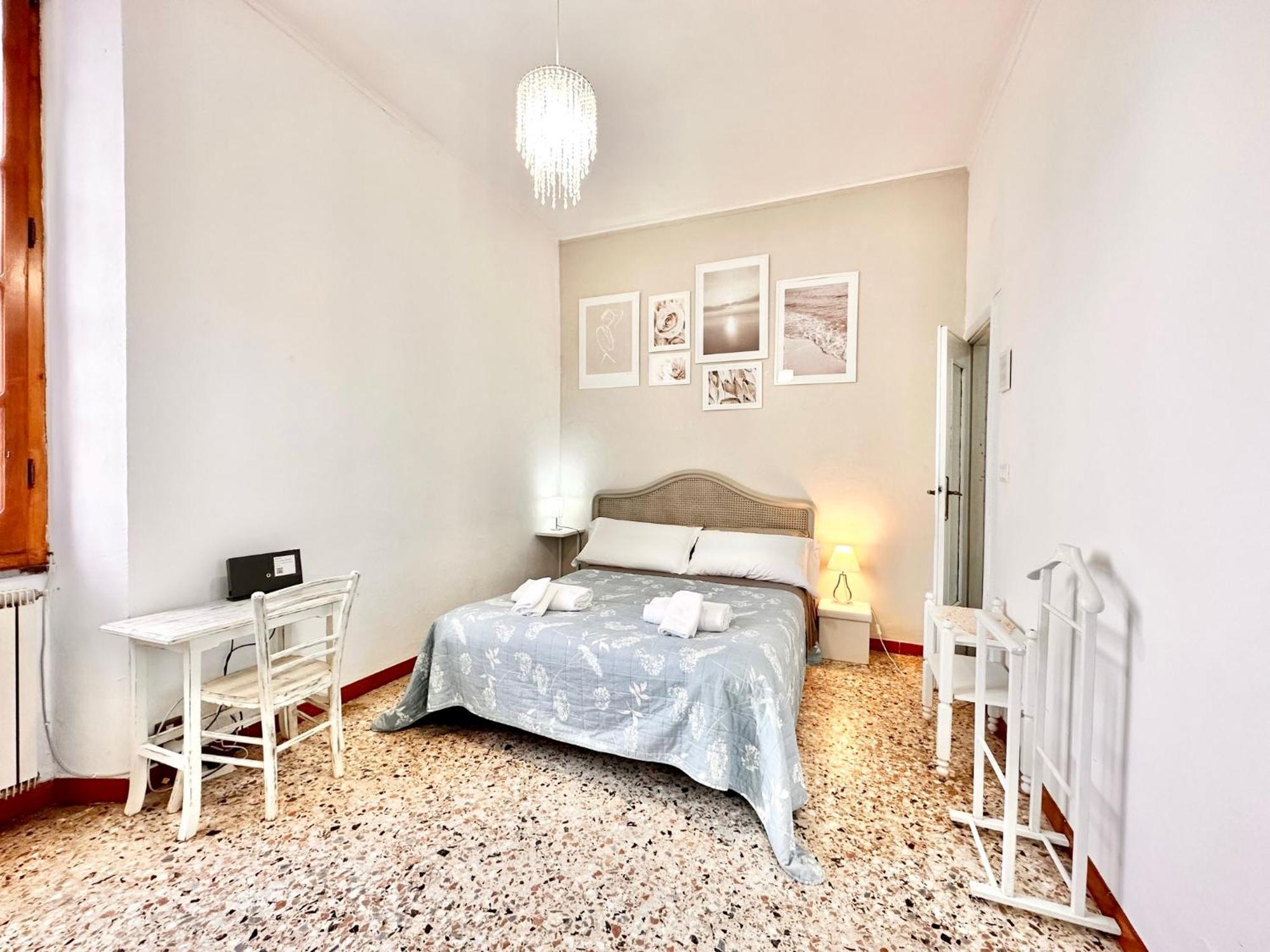 Vivi La Mia Liguria - Casa D'Arte E Vacanze - Big Apartment With Free Parking Финале Лигуре Экстерьер фото