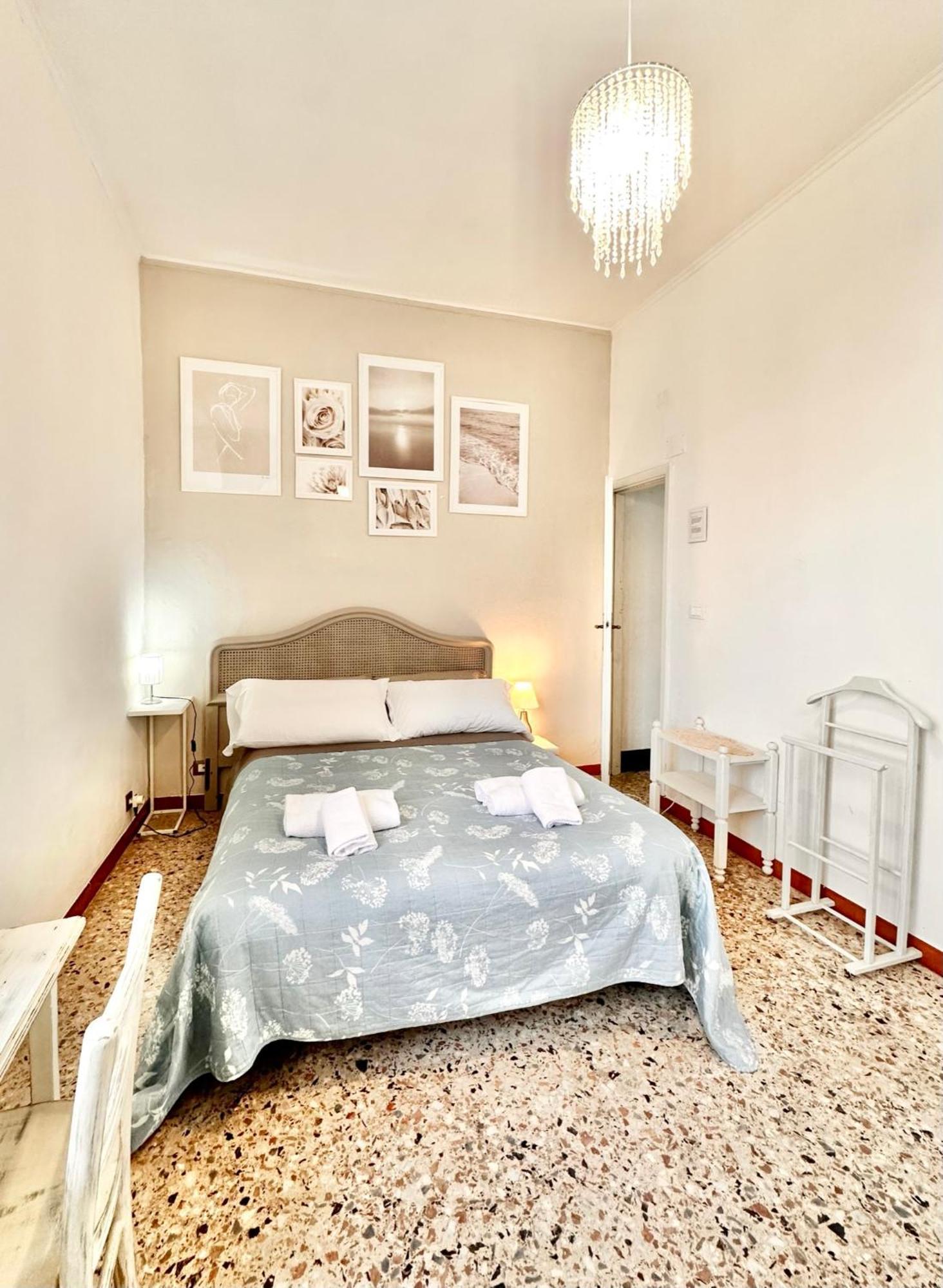 Vivi La Mia Liguria - Casa D'Arte E Vacanze - Big Apartment With Free Parking Финале Лигуре Экстерьер фото